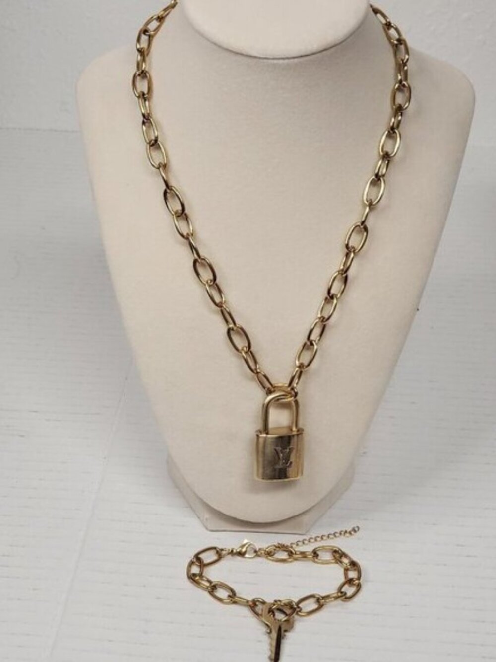Authentic Louis Vuitton Padlock w/unbranded Stainless Steel Necklace & Bracelet